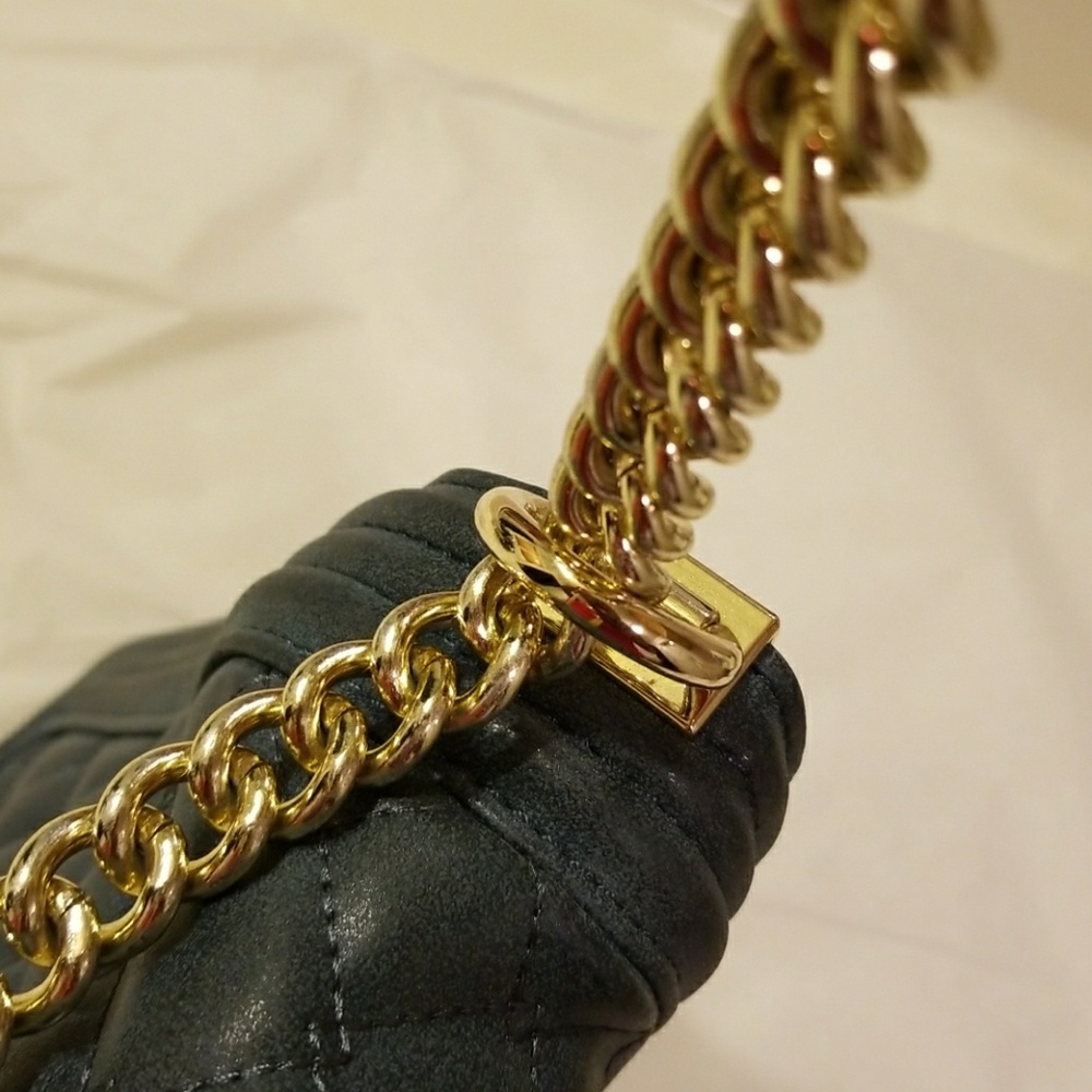 🚫SOLD🚫 Bebe leboy quilted chain bag - Picture 7 of 8
